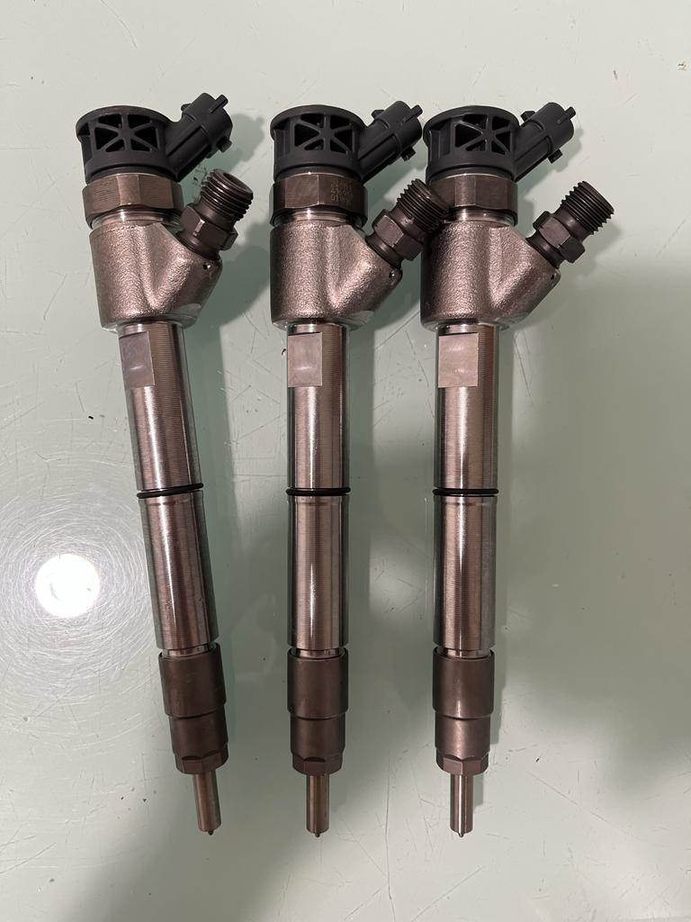 INYECTOR ORIGINAL NUEVO  0445111143