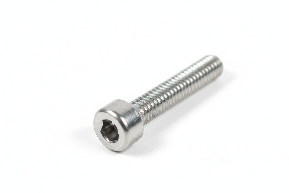 Z009 TORNILLO GEOMETRÍA 4 x 20mm